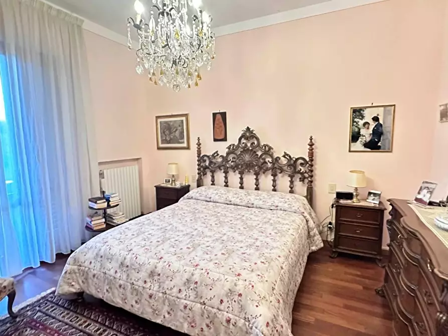 Immagine 24 di Casa indipendente in vendita  a Capannori