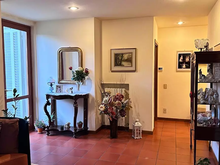 Immagine 10 di Casa indipendente in vendita  a Capannori