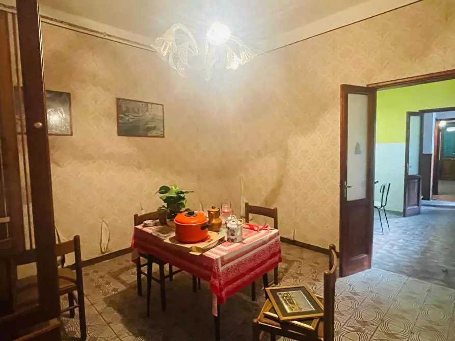 Immagine 6 di Casa indipendente in vendita  a Massa