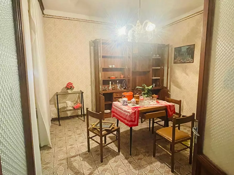 Immagine 5 di Casa indipendente in vendita  a Massa