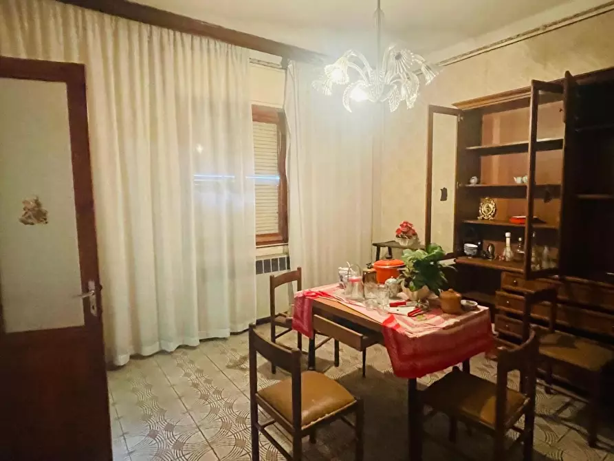 Immagine 7 di Casa indipendente in vendita  a Massa