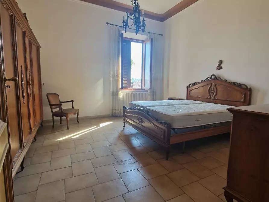 Immagine 14 di Porzione di casa in vendita  a Terricciola