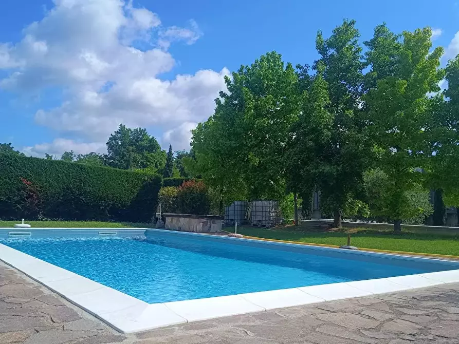 Immagine 2 di Appartamento in vendita  a San Gimignano