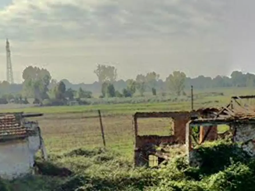Immagine 3 di Rustico / casale in vendita  a Massarosa