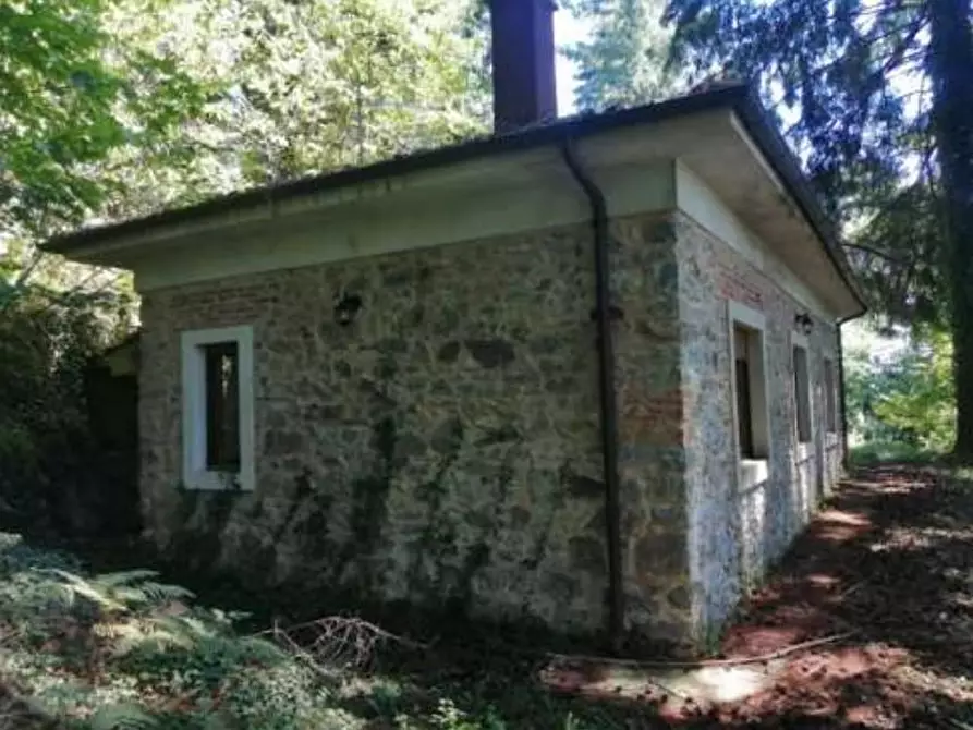 Immagine 1 di Villa in vendita  a Borgo A Mozzano