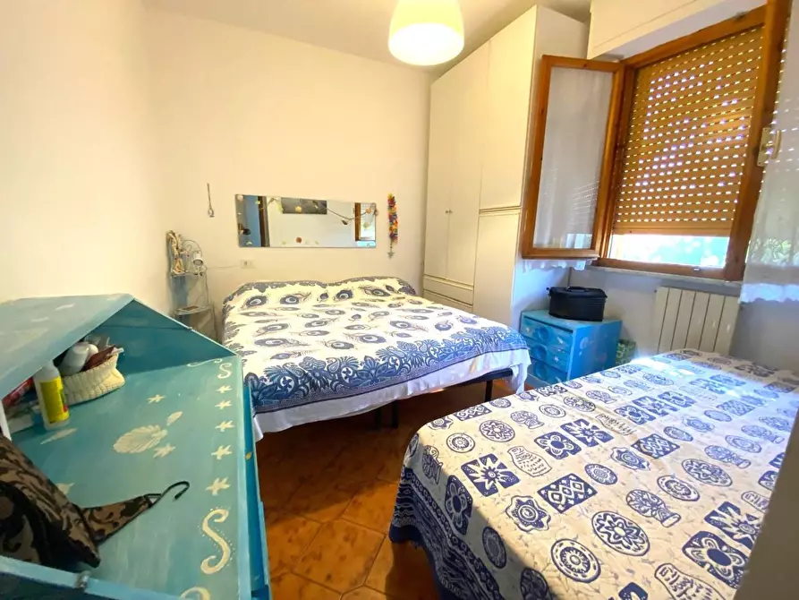 Immagine 6 di Appartamento in vendita  a Massa