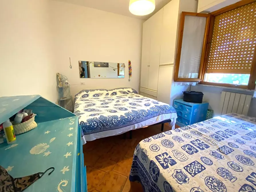 Immagine 14 di Appartamento in vendita  a Massa