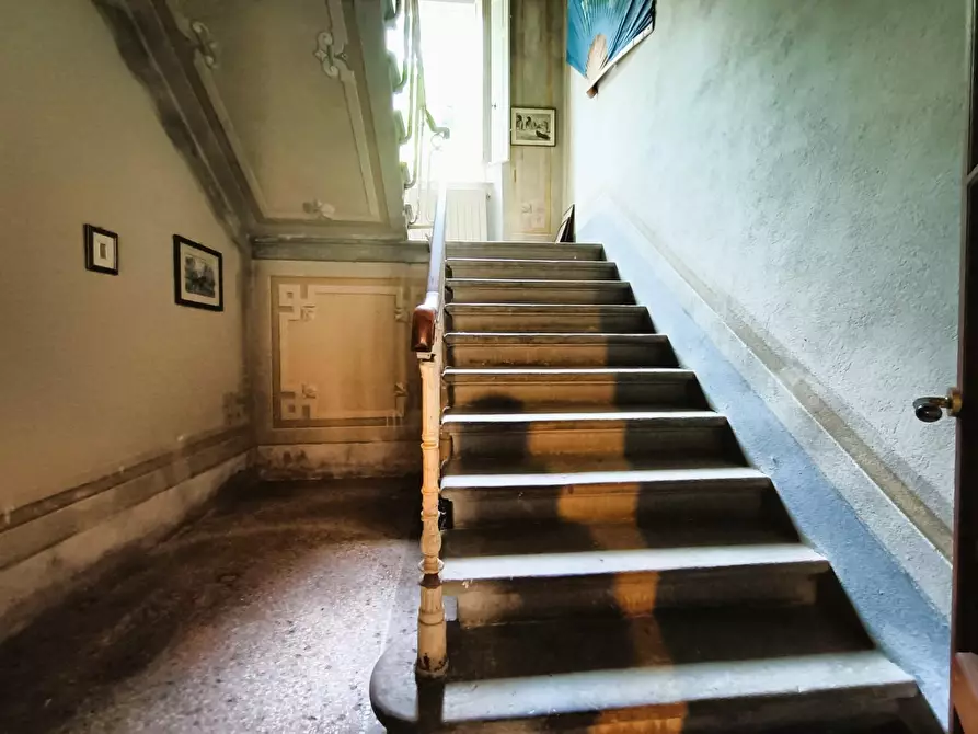 Immagine 16 di Villa in vendita  a San Giuliano Terme