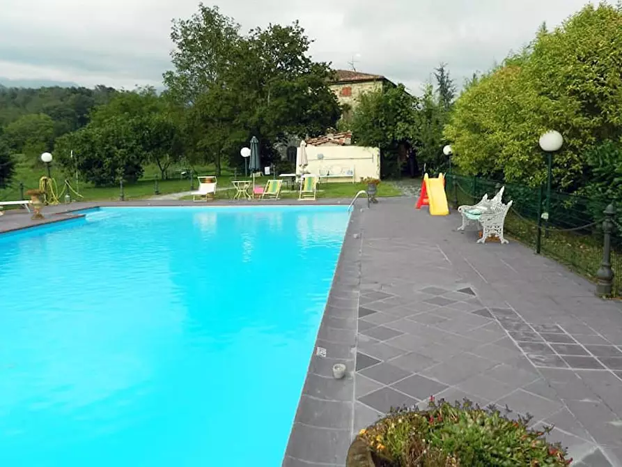 Immagine 61 di Casa colonica in vendita  a Villafranca In Lunigiana