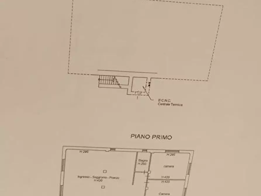 Immagine 116 di Casa colonica in vendita  a Villafranca In Lunigiana