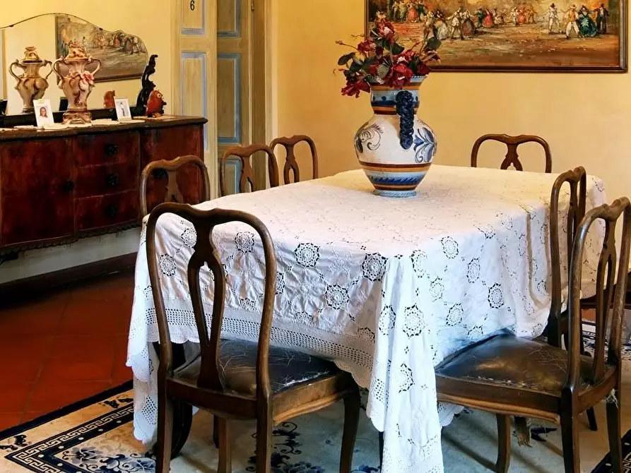 Immagine 82 di Casa colonica in vendita  a Villafranca In Lunigiana