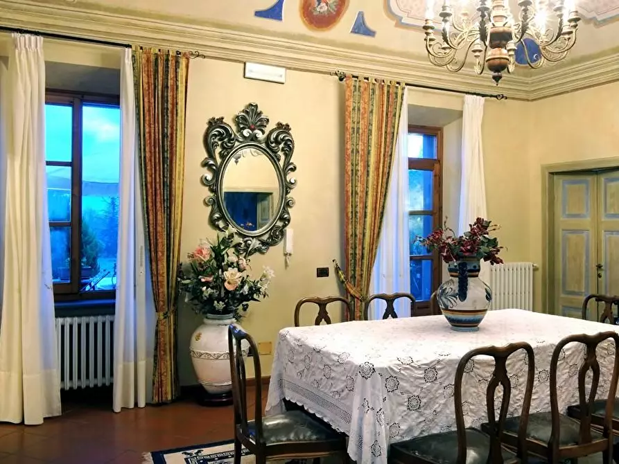 Immagine 87 di Casa colonica in vendita  a Villafranca In Lunigiana