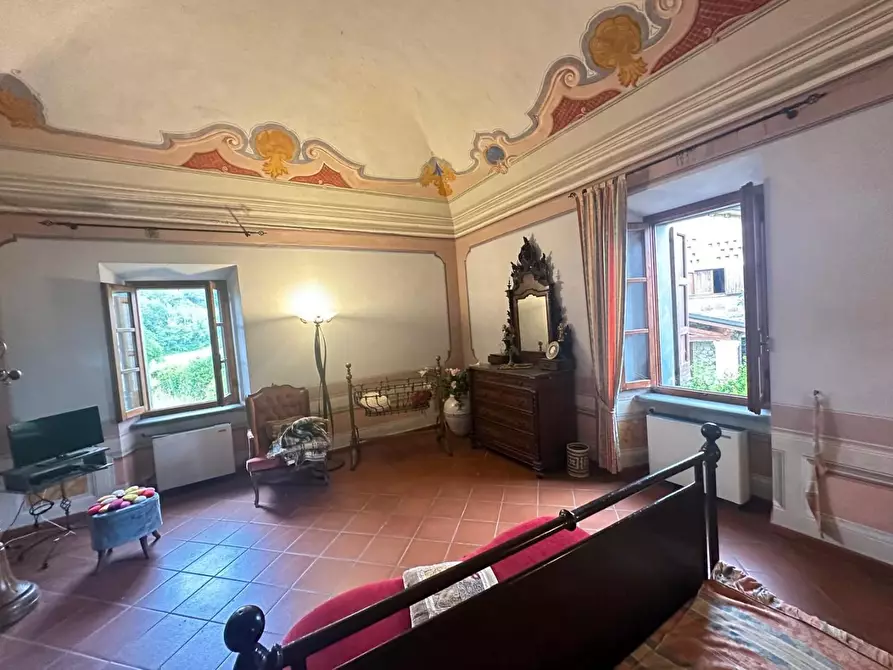 Immagine 29 di Casa colonica in vendita  a Villafranca In Lunigiana
