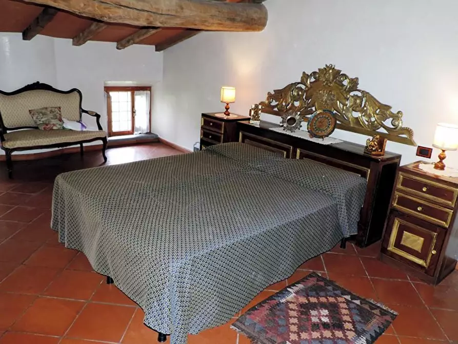 Immagine 93 di Casa colonica in vendita  a Villafranca In Lunigiana