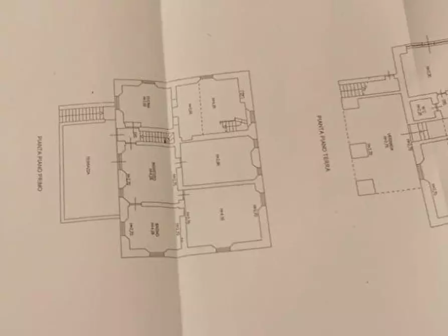 Immagine 117 di Casa colonica in vendita  a Villafranca In Lunigiana