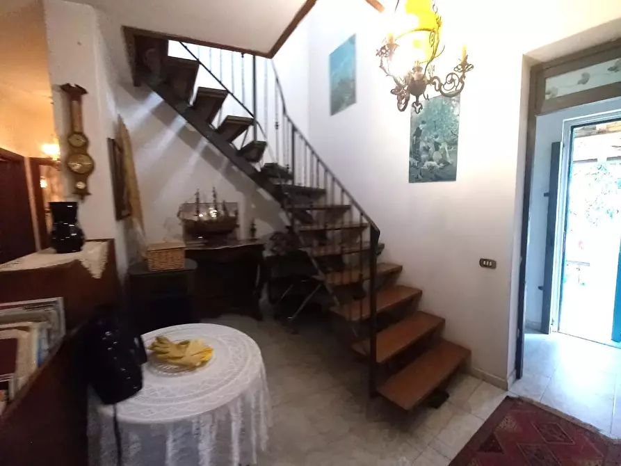 Immagine 36 di Casa indipendente in vendita  a Carrara