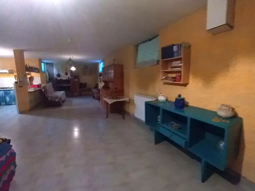 Immagine 37 di Casa indipendente in vendita  a Carrara