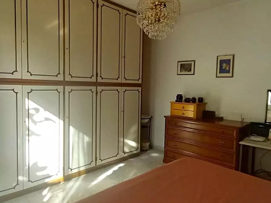 Immagine 13 di Casa indipendente in vendita  a Carrara