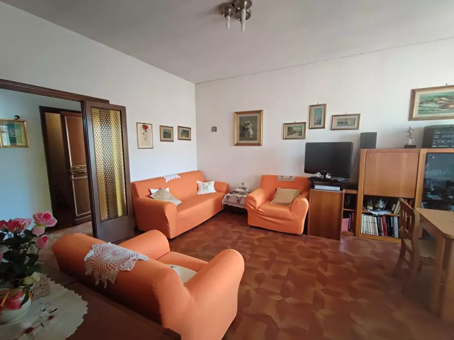 Immagine 2 di Mansarda in vendita  a Palaia