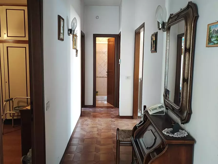 Immagine 10 di Mansarda in vendita  a Palaia