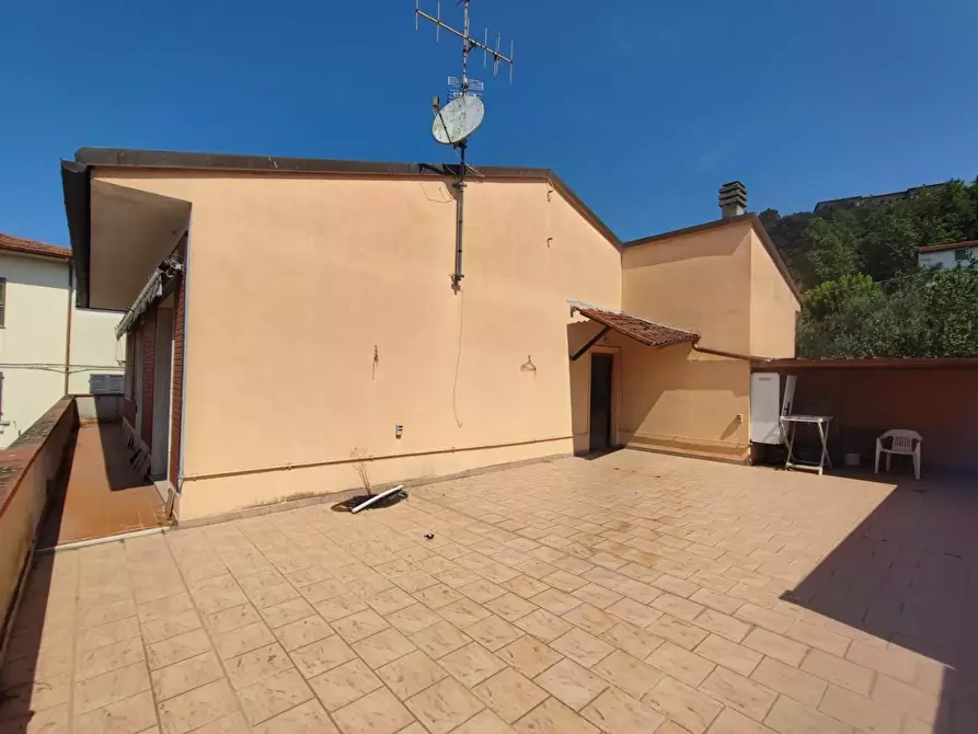 Immagine 19 di Mansarda in vendita  a Palaia