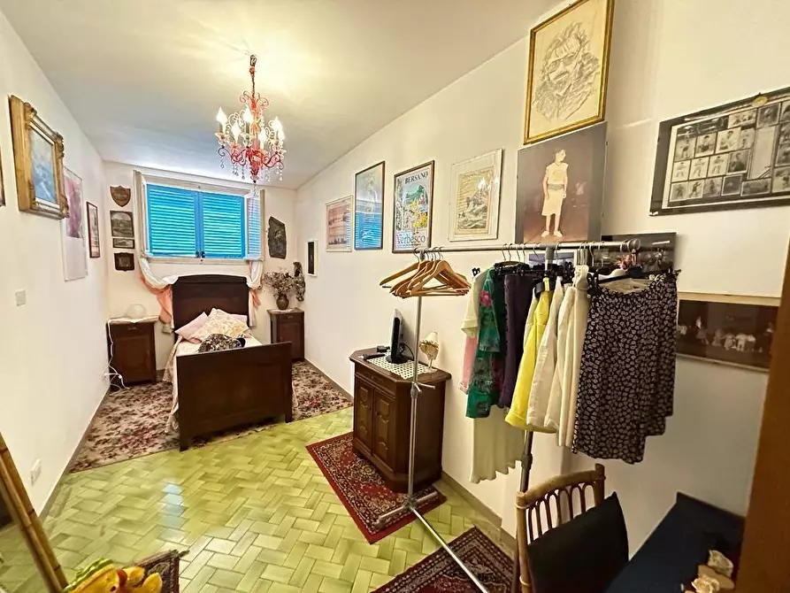 Immagine 11 di Mansarda in vendita  a Ameglia