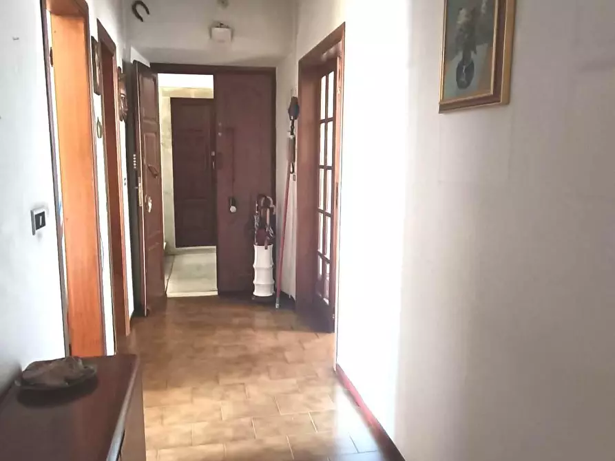 Immagine 7 di Appartamento in vendita  a Carrara