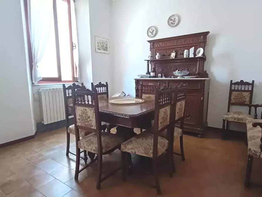 Immagine 3 di Appartamento in vendita  a Carrara