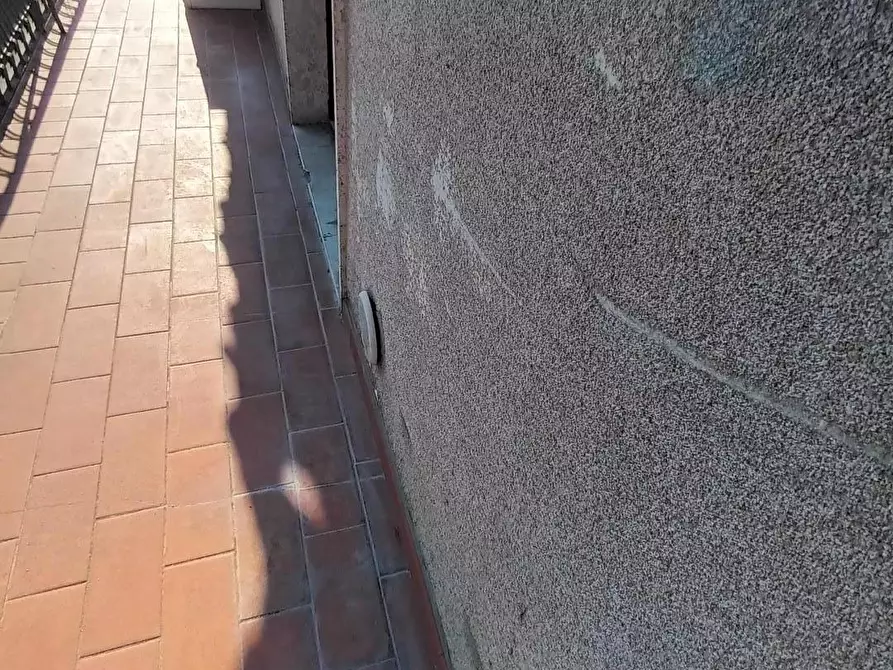 Immagine 2 di Appartamento in vendita  a Lucca