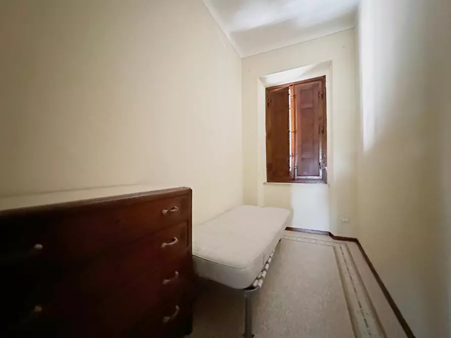 Immagine 21 di Villa in vendita  a Lucca