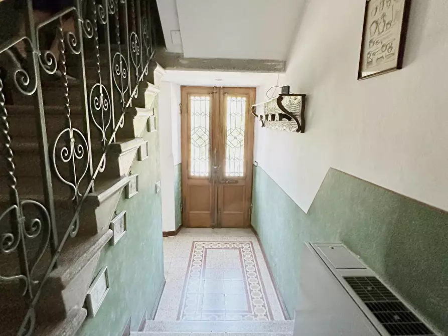 Immagine 26 di Villa in vendita  a Lucca