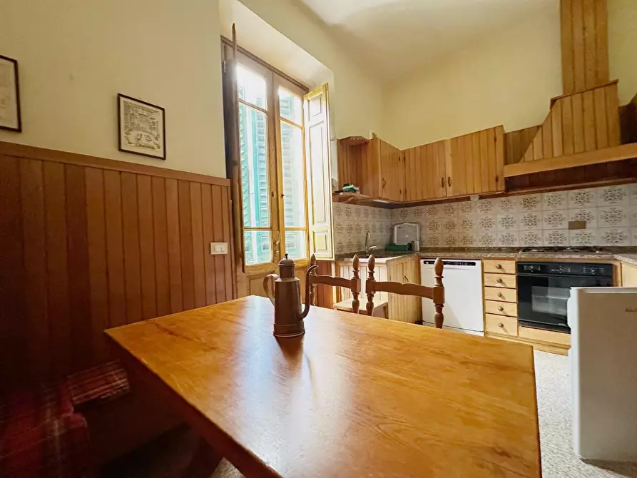 Immagine 16 di Villa in vendita  a Lucca