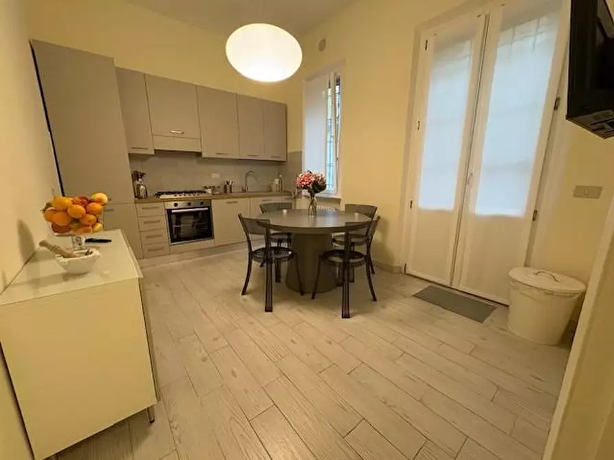 Immagine 8 di Appartamento in vendita  a Pontedera