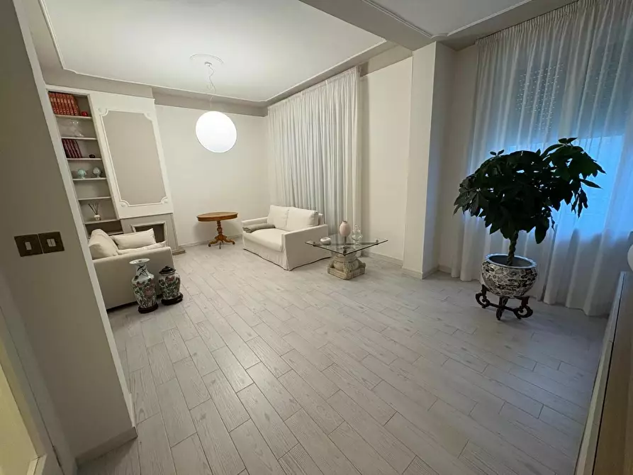 Immagine 5 di Appartamento in vendita  a Pontedera