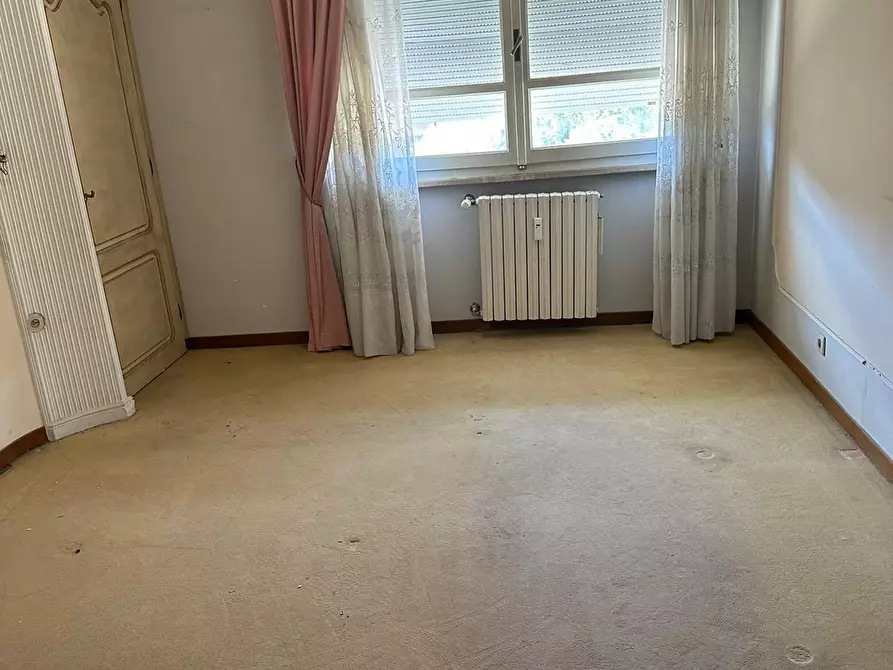 Immagine 13 di Appartamento in vendita  a Livorno