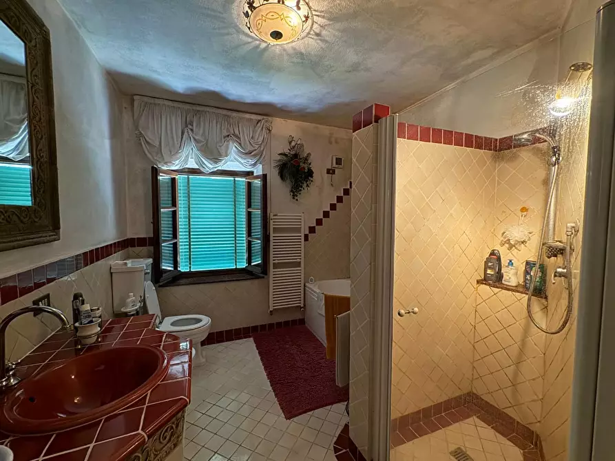 Immagine 21 di Terratetto in vendita  a Lucca