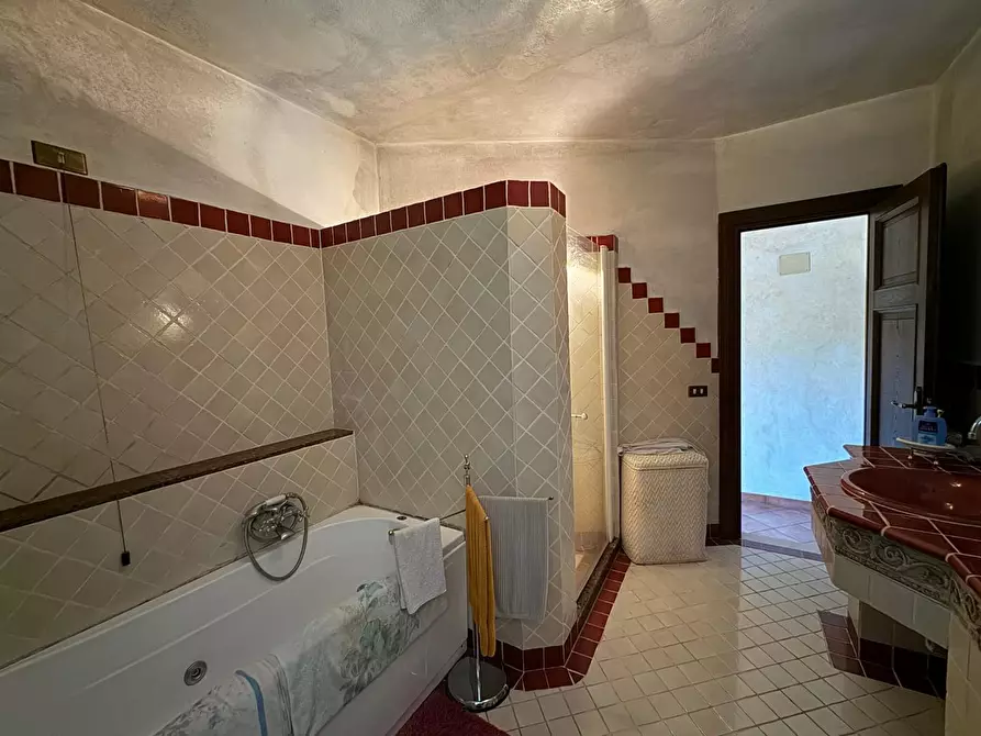 Immagine 9 di Terratetto in vendita  a Lucca