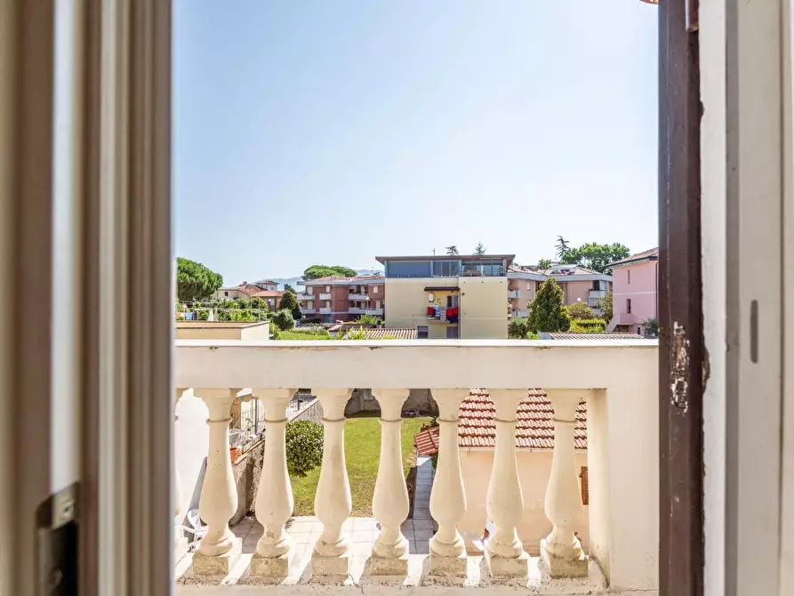 Immagine 11 di Appartamento in vendita  a Pisa