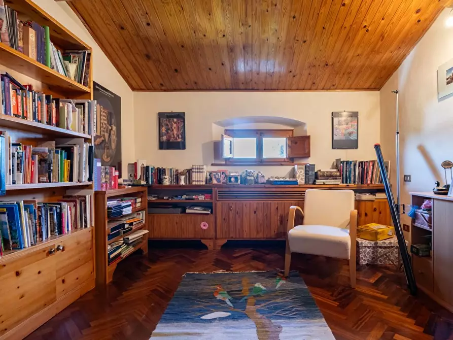 Immagine 28 di Appartamento in vendita  a Pisa