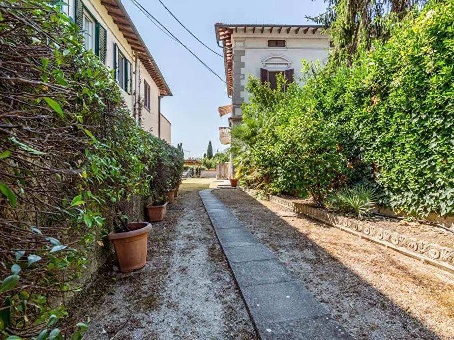 Immagine 44 di Appartamento in vendita  a Pisa