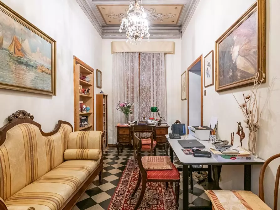 Immagine 14 di Appartamento in vendita  a Pisa