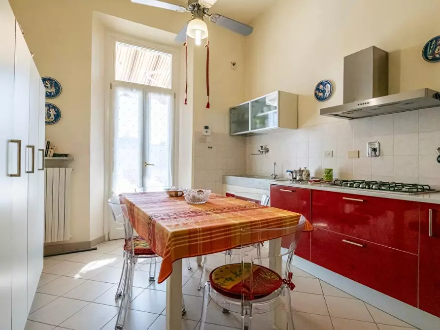 Immagine 8 di Appartamento in vendita  a Pisa