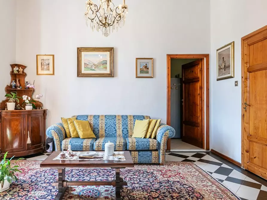 Immagine 7 di Appartamento in vendita  a Pisa