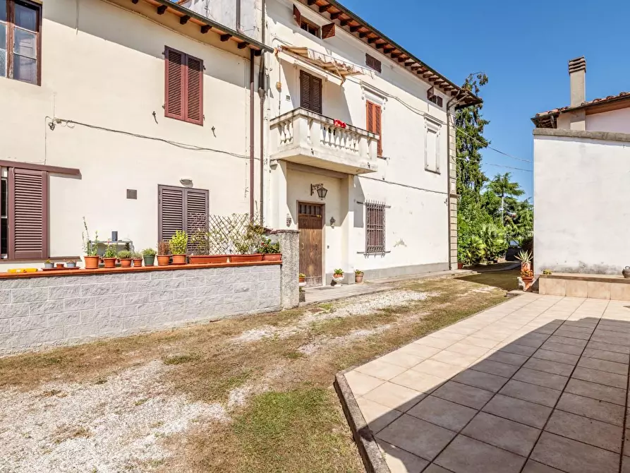 Immagine 43 di Appartamento in vendita  a Pisa