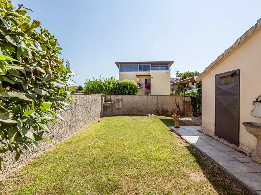 Immagine 50 di Appartamento in vendita  a Pisa