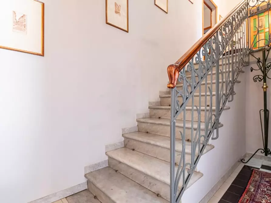 Immagine 41 di Appartamento in vendita  a Pisa