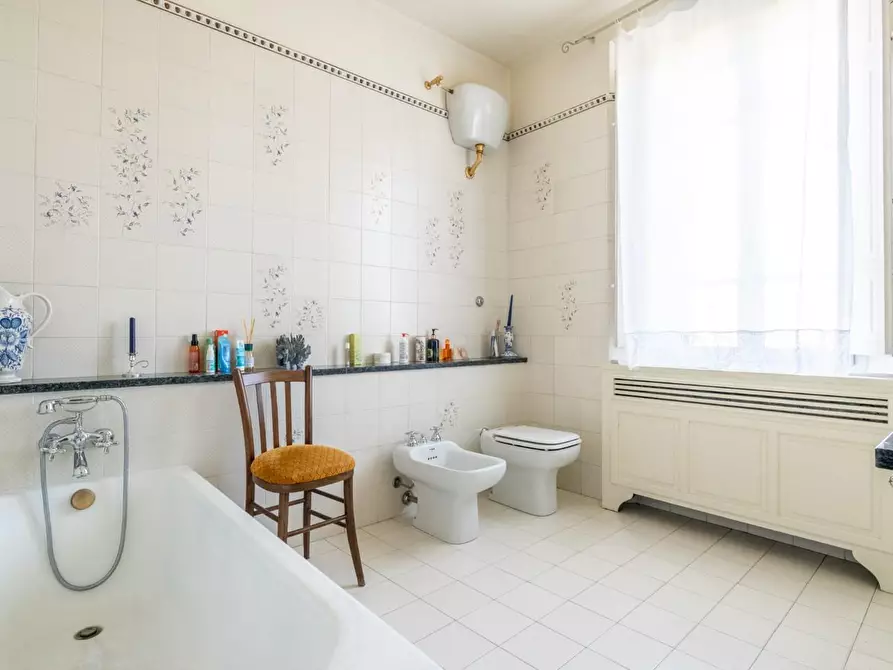 Immagine 22 di Appartamento in vendita  a Pisa