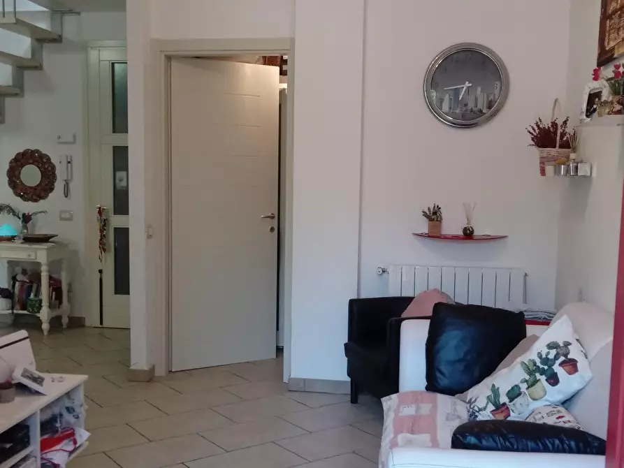 Immagine 3 di Appartamento in vendita  a Rosignano Marittimo