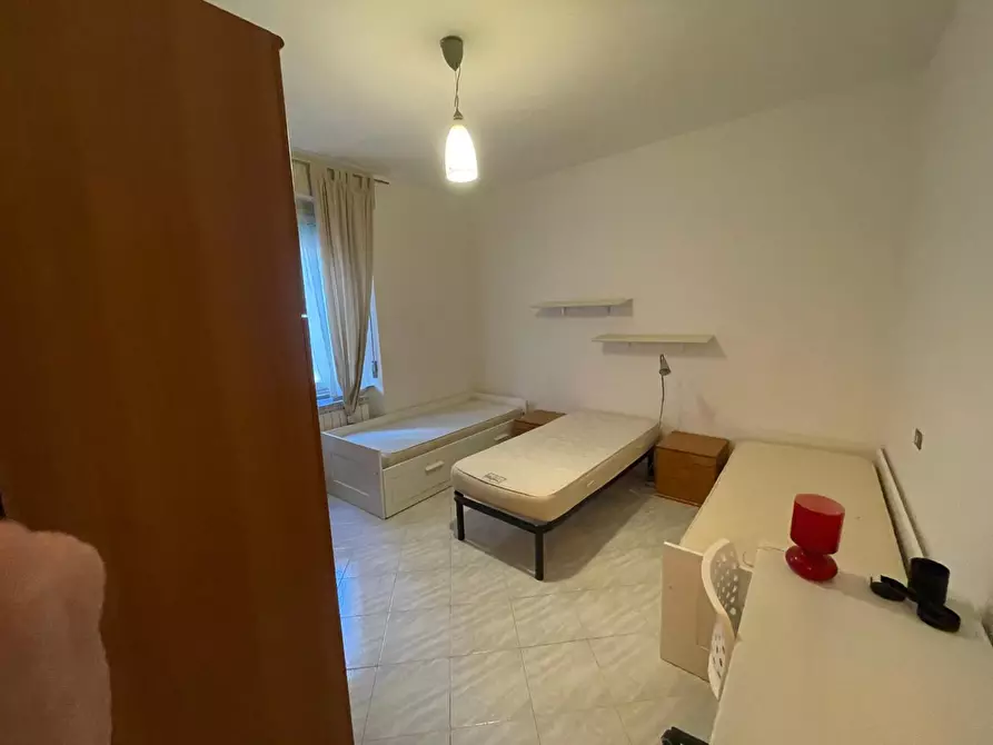 Immagine 11 di Appartamento in vendita  a Pisa