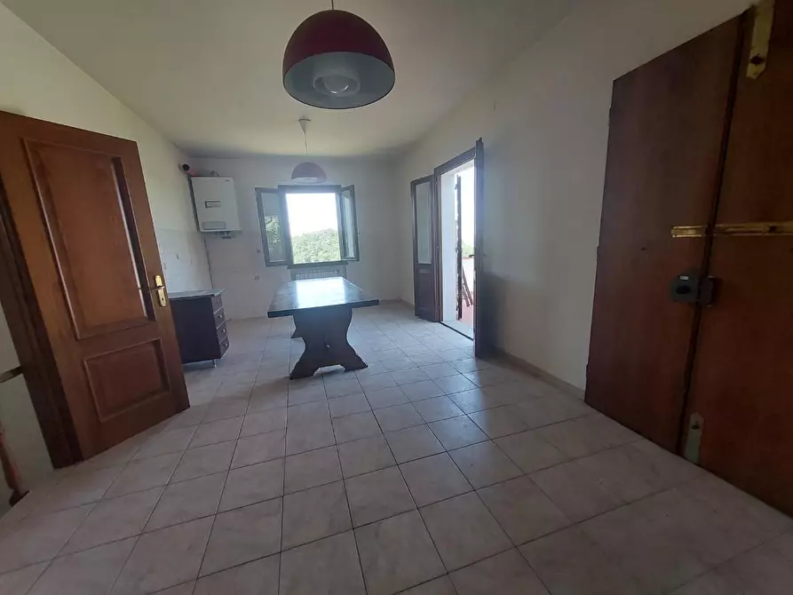 Immagine 11 di Casa indipendente in vendita  a Pontedera